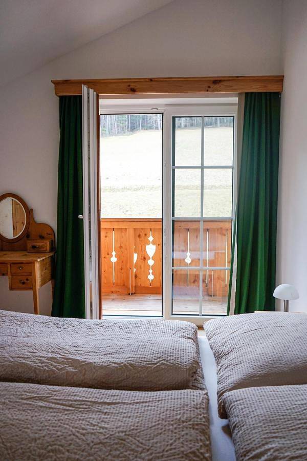 BnB für 4 Personen, mit Garten und Ausblick sowie Terrasse am Wolfgangsee - 3