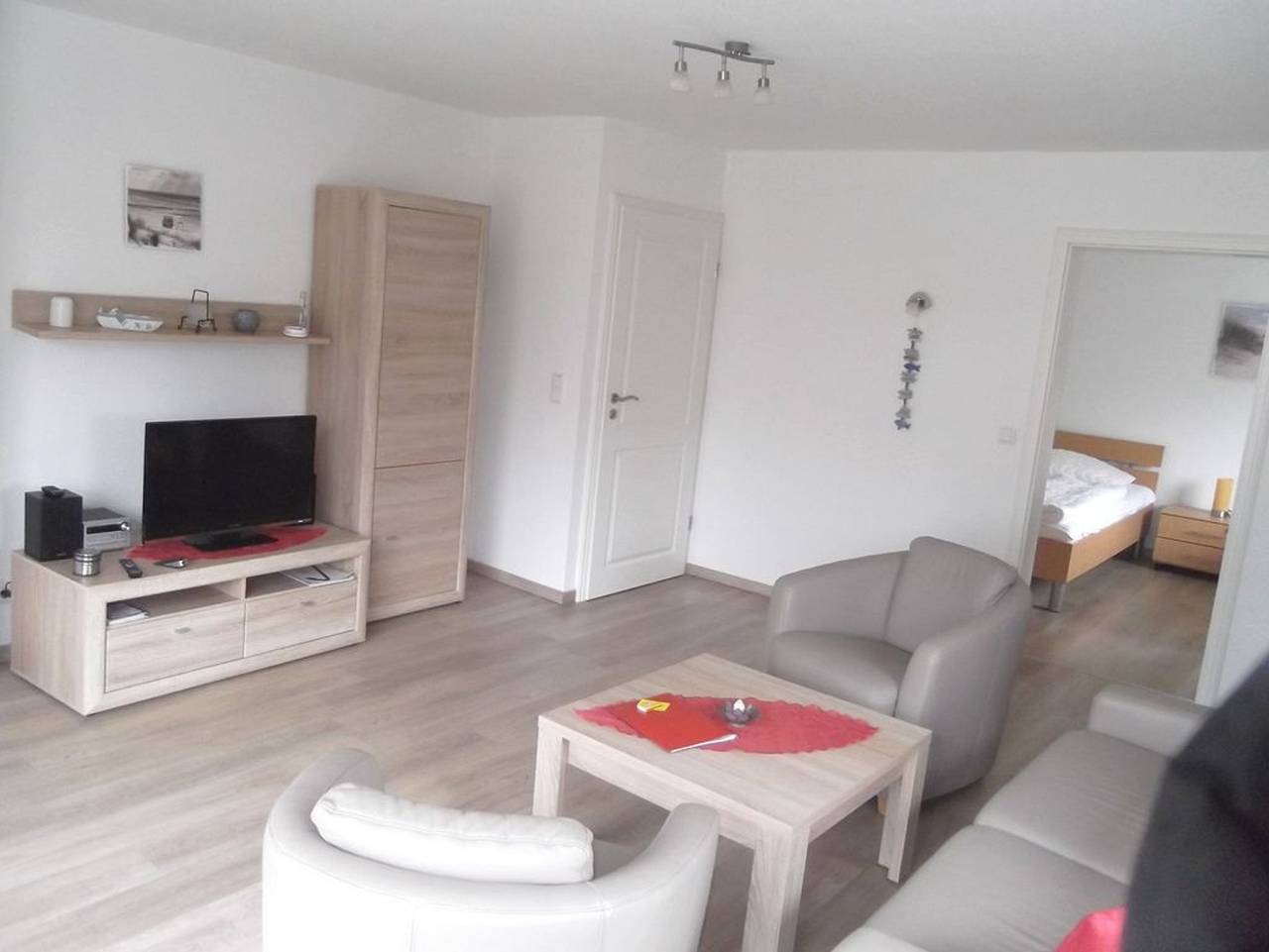 Ganze Ferienwohnung, Waldstr. 24, Eg in Wyk auf Föhr (Stadt), Wyk auf Föhr