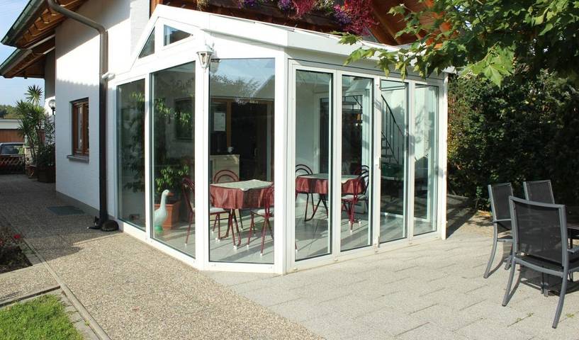 Ferienwohnung für 2 Personen, mit Terrasse und Garten in Bermatingen