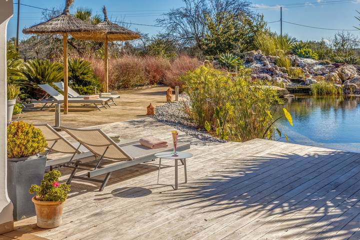 Im Herzen Mallorcas und mit großen Teich - Can Bisbal in Lloseta, Mallorca Inselmitte