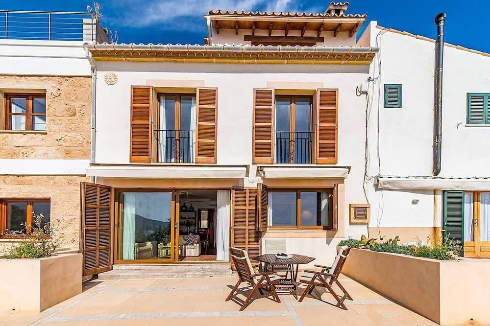 Casita Marinera Sant Elm by Mallorca Infinity in Sant Elm, Andrach