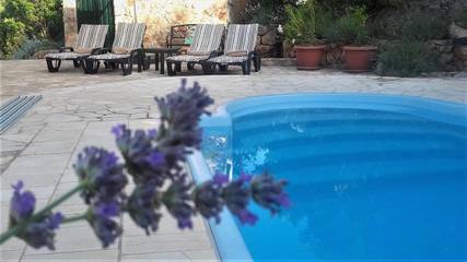 Villa für 8 Personen, mit Whirlpool und Sauna sowie Garten und Pool auf Hvar