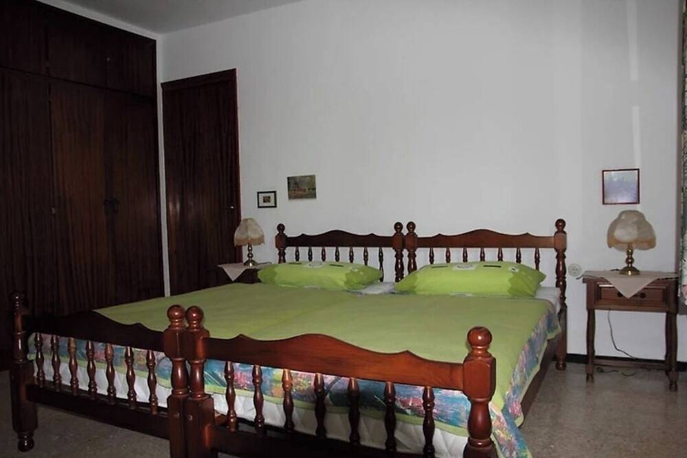 Komfortables Ferienhaus mit Pool und Meerblick in La Orotava in Risco Caido, La Orotava