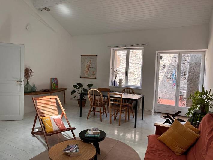 Location de vacances pour 2 personnes, avec terrasse, adapté aux familles à Siran - 2