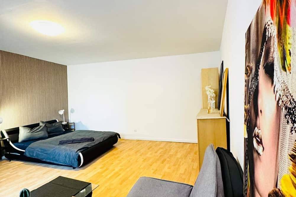 Ganze Wohnung, Cozy 1Br Apartment for 3P | 15 Min to Augarten in Brigittenau, Wien