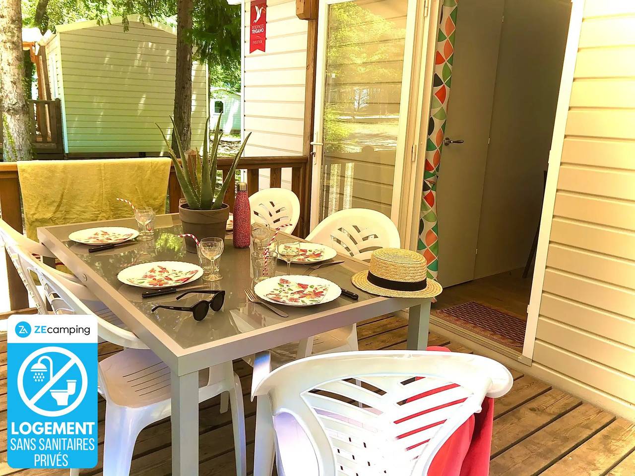 Zecamping 4* piscine chauffée club enfant mobil-home 18m2 5 pers in Sainte-Nathalène, Périgord Noir