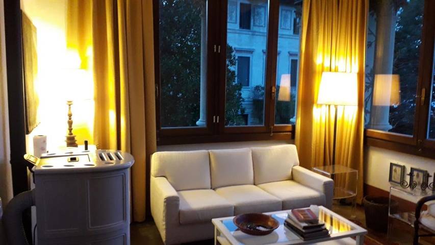 Location de vacances pour 6 personnes, avec vue sur le lac et jardin à Laveno-Mombello - 3