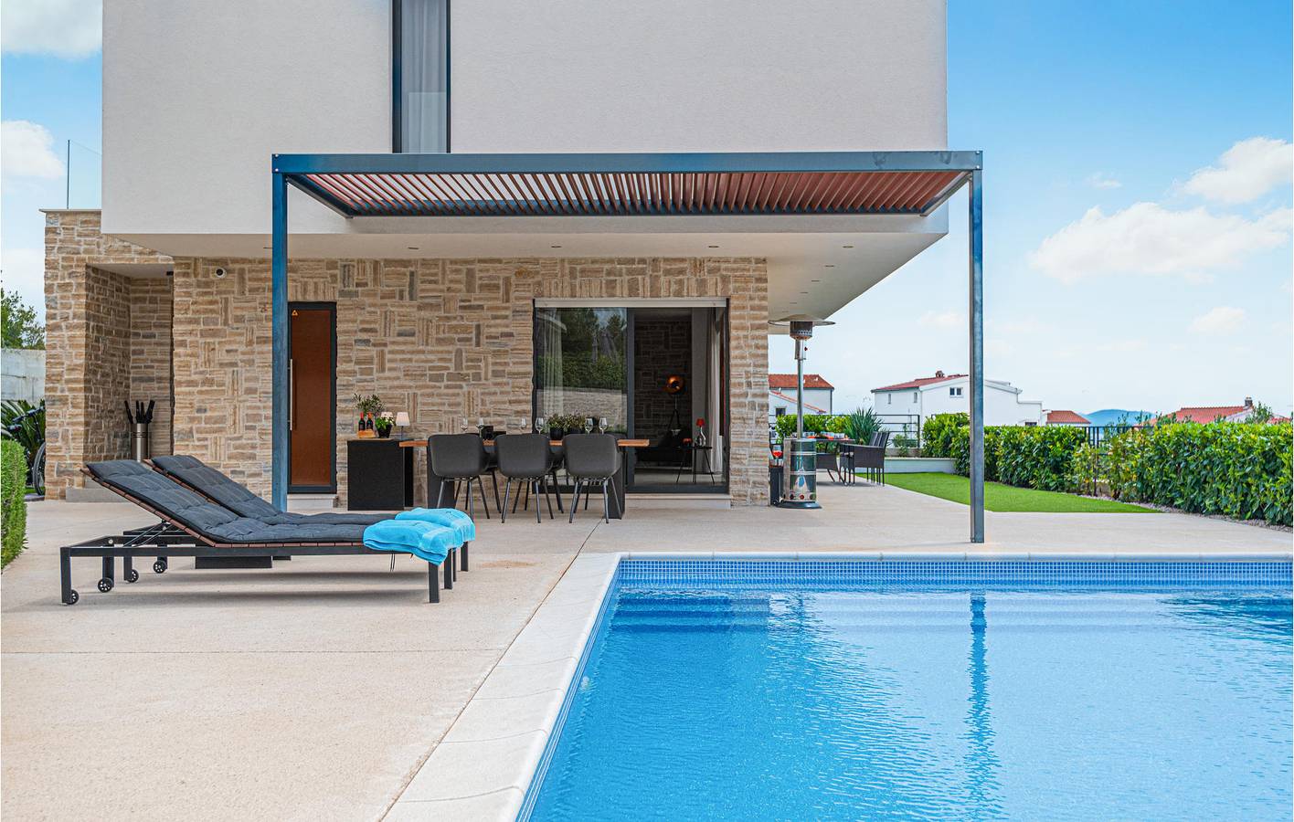 Ferienhaus für 10 Personen mit Terrasse in Tribunj, Šibenik-Knin