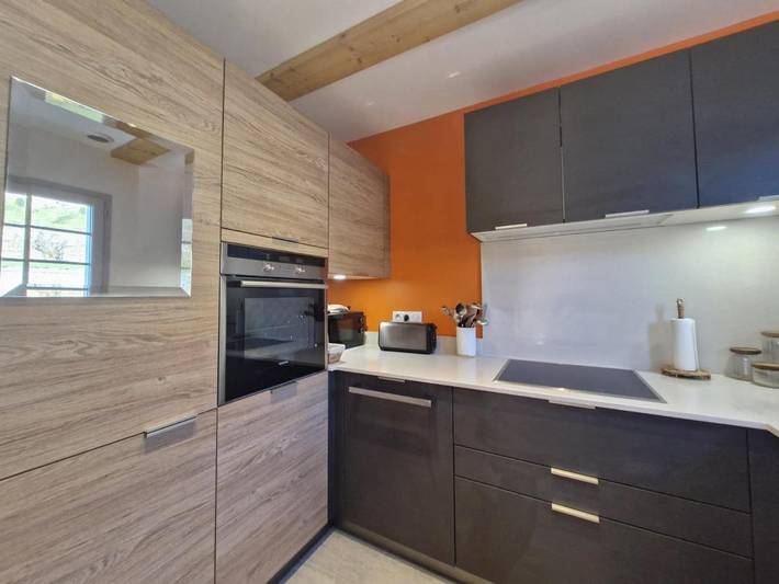 Location de vacances pour 6 personnes, avec jardin et vue à Louvie-Soubiron - 3