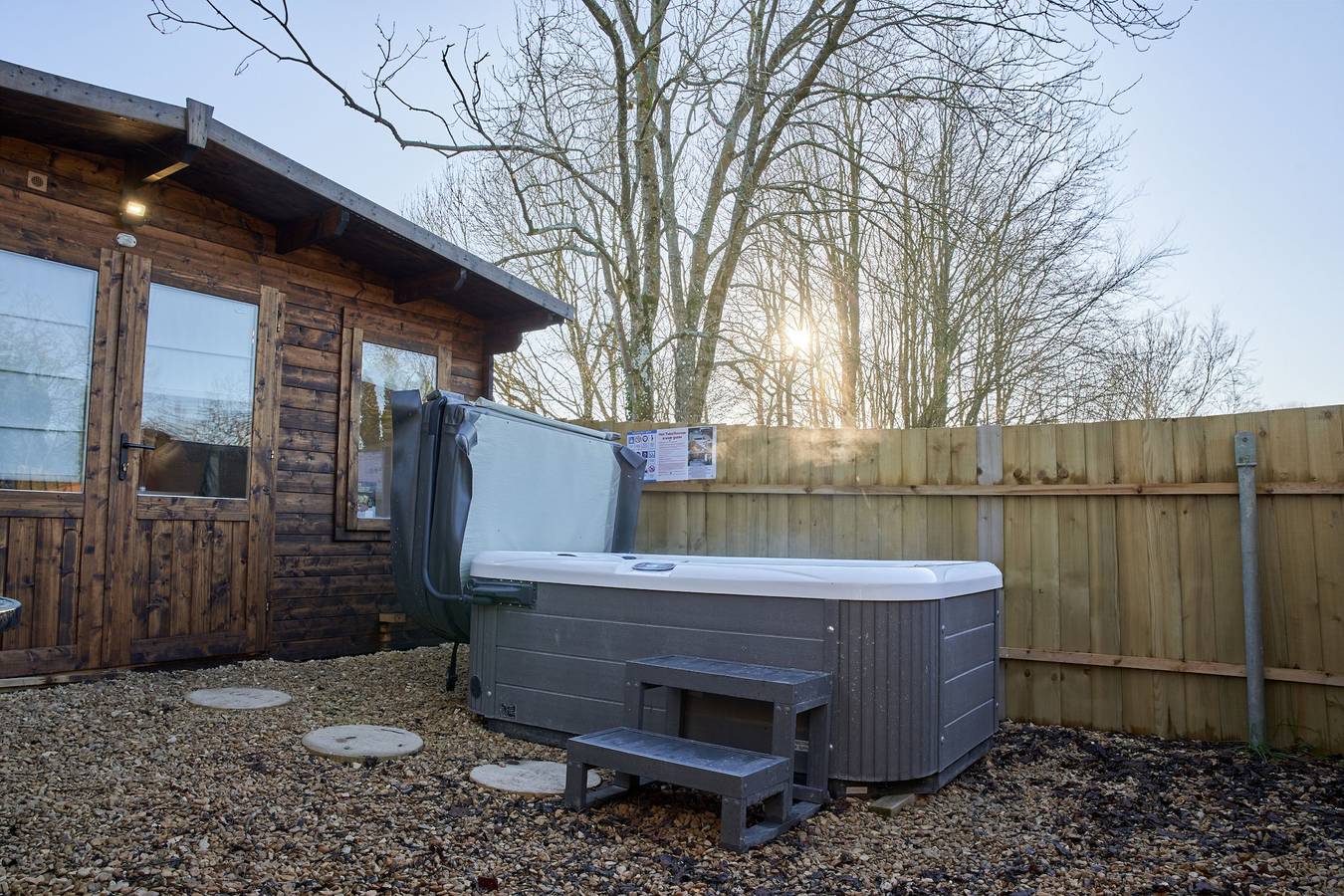 Lodge for 2 people with garden in Dorset