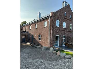 Ferienhaus für 4 Personen, mit Garten und Terrasse in Bisdorf