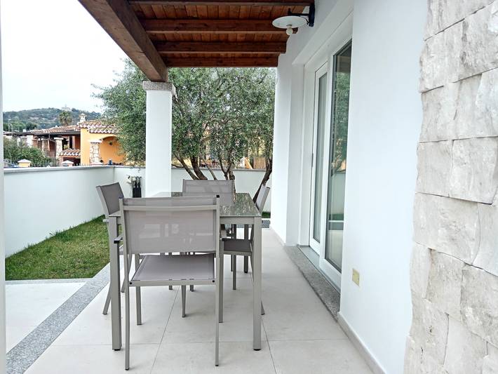 Location de vacances pour 5 personnes, avec jardin et terrasse à Tortolì - 3