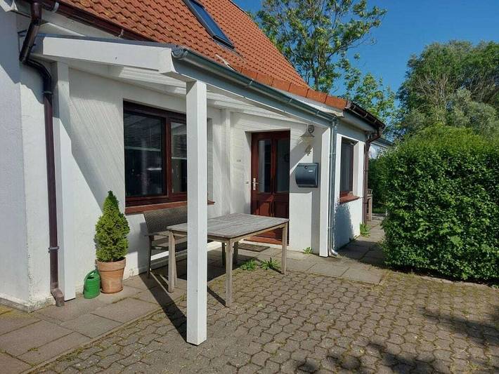 Ferienhaus für 4 Personen, mit Terrasse und Garten in Misselwarden - 3
