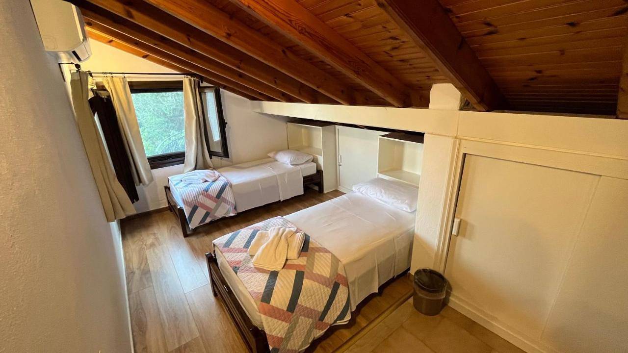 Standard Twin Room in Kassiopi, Corfu