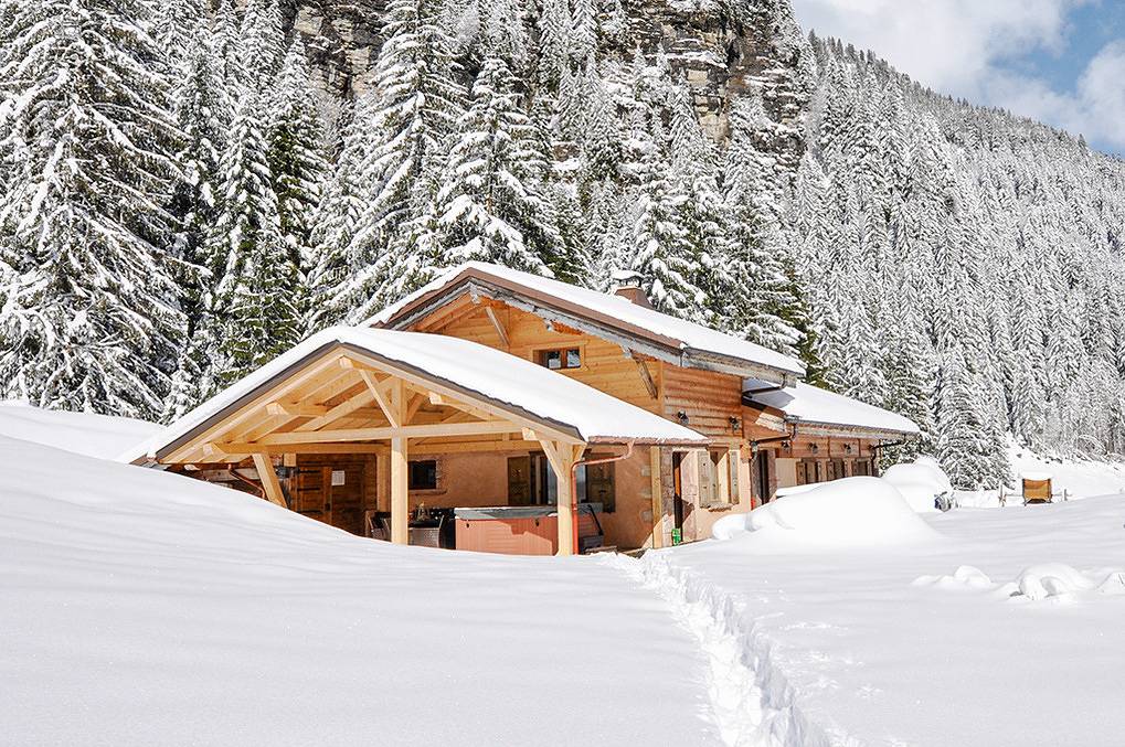 Holiday home for 16 people with terrace in Châtel, Les Portes du Soleil