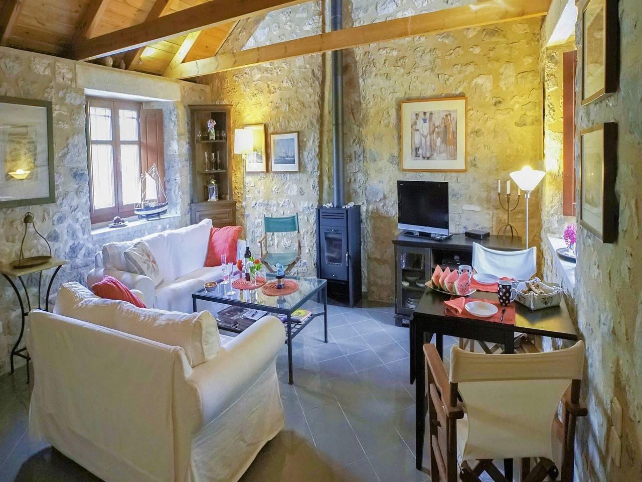 Chalet en Leonidio cerca de Monte Parnon in Amygdalia, Kynouria