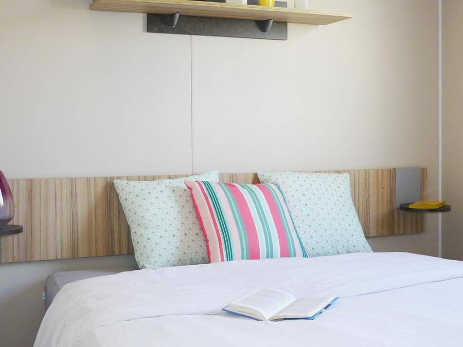 Camping Le Bellevue - Mobilhome 4 personnes - Grand Confort - 27 m² - 2 chambres in La Tranche-sur-Mer, Vendée