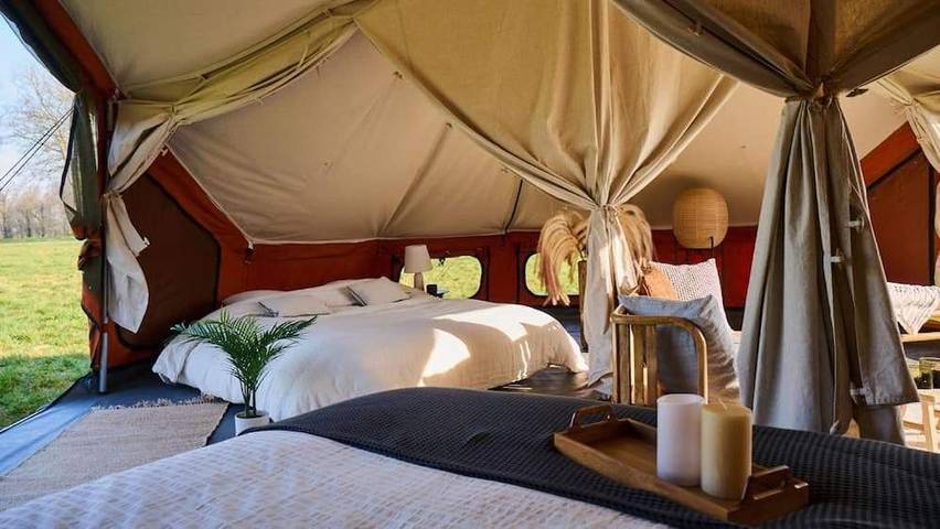 Location de vacances pour 5 personnes, avec jardin et terrasse ainsi que vue et piscine à Montseny - 2