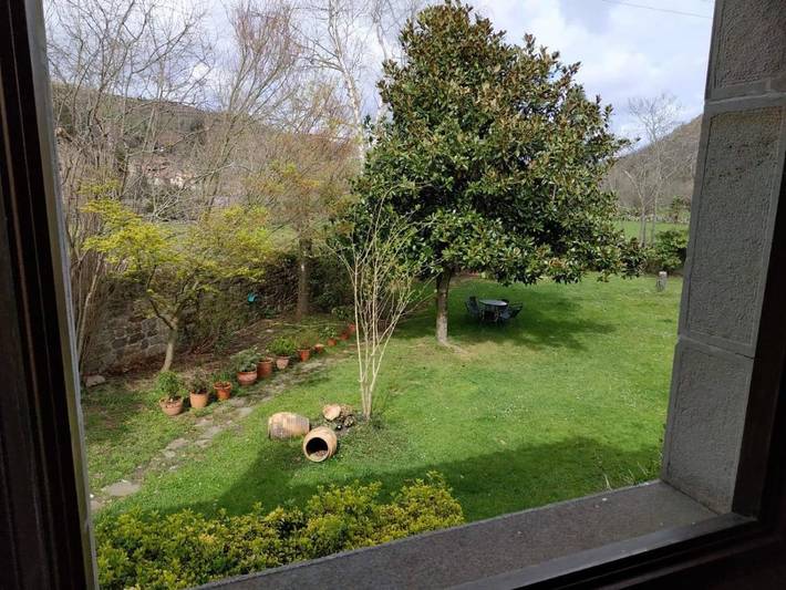 Casa rural para 7 personas, con vistas además de jardín y balcón en Valle de Cabuérniga - 4