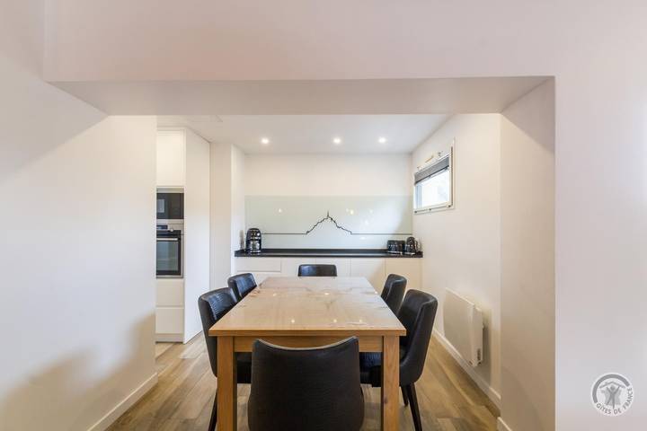 Gîte pour 4 personnes, avec jardin et terrasse à Vains - 3