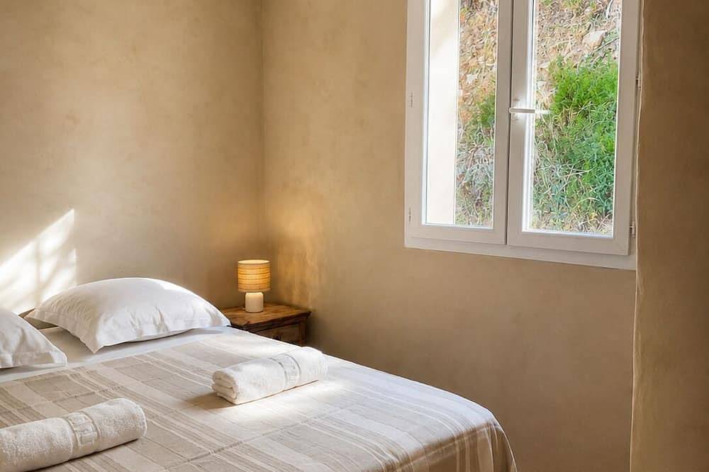 Entire apartment, Malva Property, L'Alimea Apartment in Alata, Ajaccio region