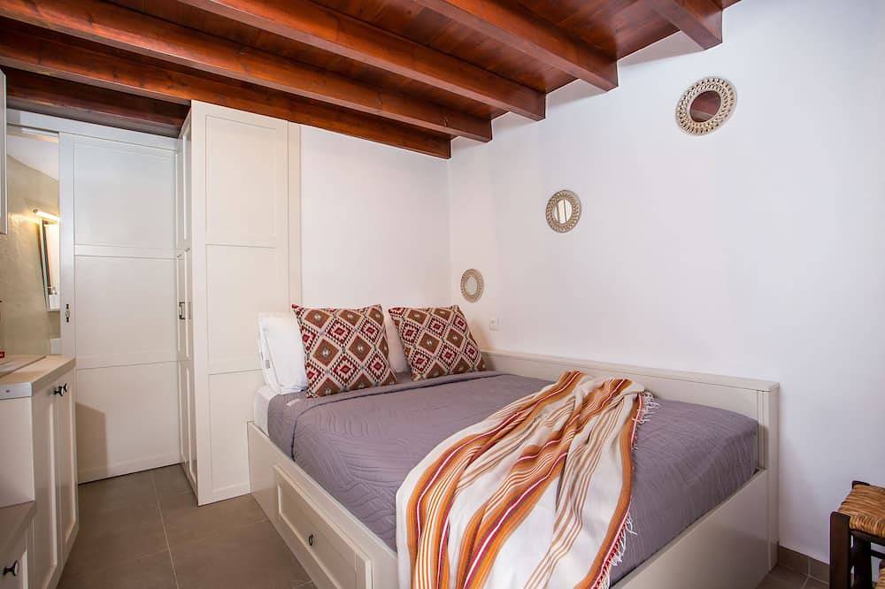 Entire apartment, Heritage Luxury Suites - Enigma in Lindos, Rhodes