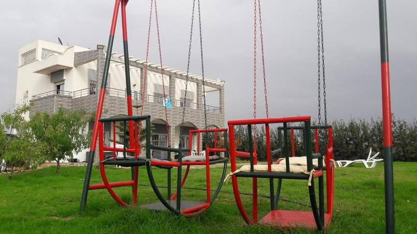 Location de vacances pour 12 personnes, avec vue et terrasse, animaux acceptés dans Ain Cheggag - 2