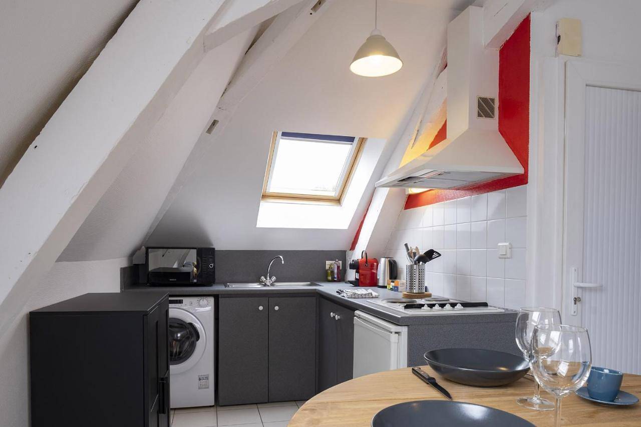 Appartement entier, Gîte de l'artiste Segré ? T2 confort ? centre ? 2 lits in Segré-en-Anjou-Bleu, Région de Segré