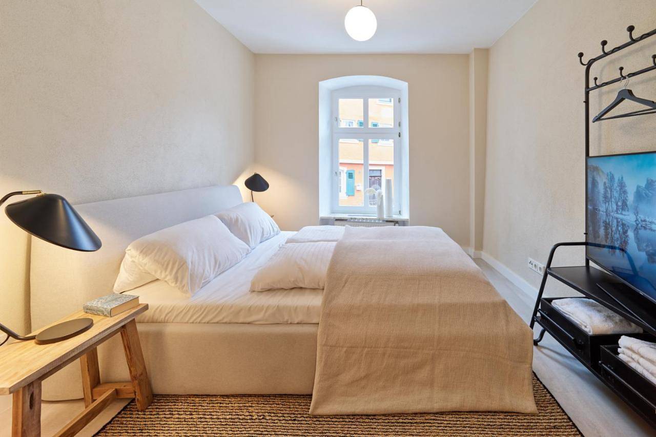 Ganze Wohnung, Moseltraum - Großzügiges Townhouse mit Sauna & Sonnenterrasse - Platz für 6 Personen - Marvin Jeske Retreats in Ürzig, Bernkastel-Kues & Umgebung