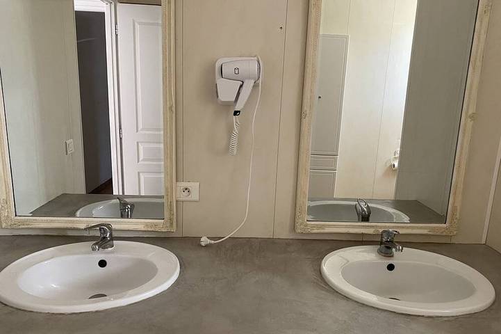 Apartamento entero, N°0-Apartamento-Baño privado con ducha-Vista al Mar in Favone, Sari-Solenzara