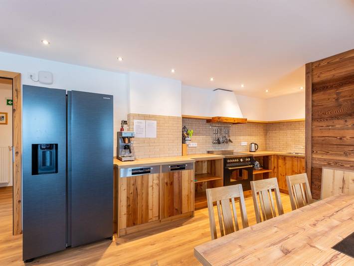 Ferienhaus für 10 Personen, mit Garten und Terrasse sowie Pool und Sauna, kinderfreundlich in Bramberg am Wildkogel - 2