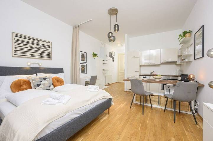 Hütte für 2 Personen, mit Balkon und Garten in Wien
