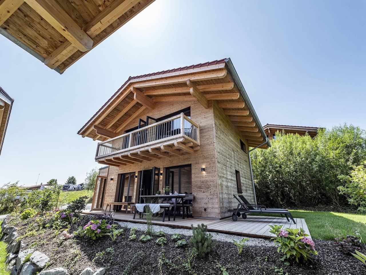 Chalet mit eigener Sauna im Vital Camp Bayerbach in Bayerbach, Bayerische Golf und Thermenland