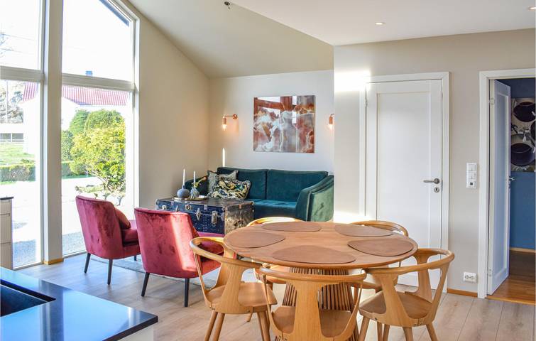 Ferienhaus für 11 Personen mit Terrasse in Karmøy