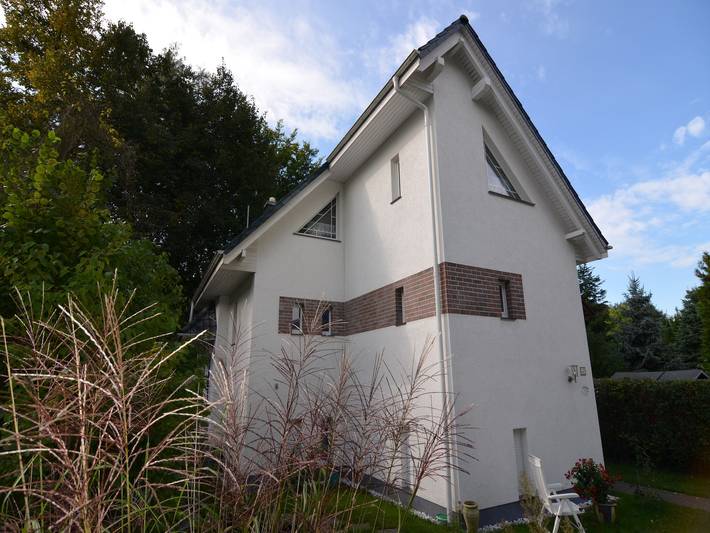 Ferienwohnung für 3 Personen, mit Garten und Sauna in Bernau bei Berlin