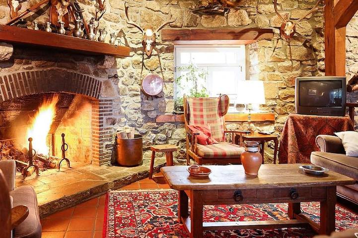 Gîte pour 12 personnes, avec balcon et jardin dans Thirimont - 4