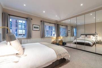 Holiday Home for 6 People in London, South East England, Photo 1