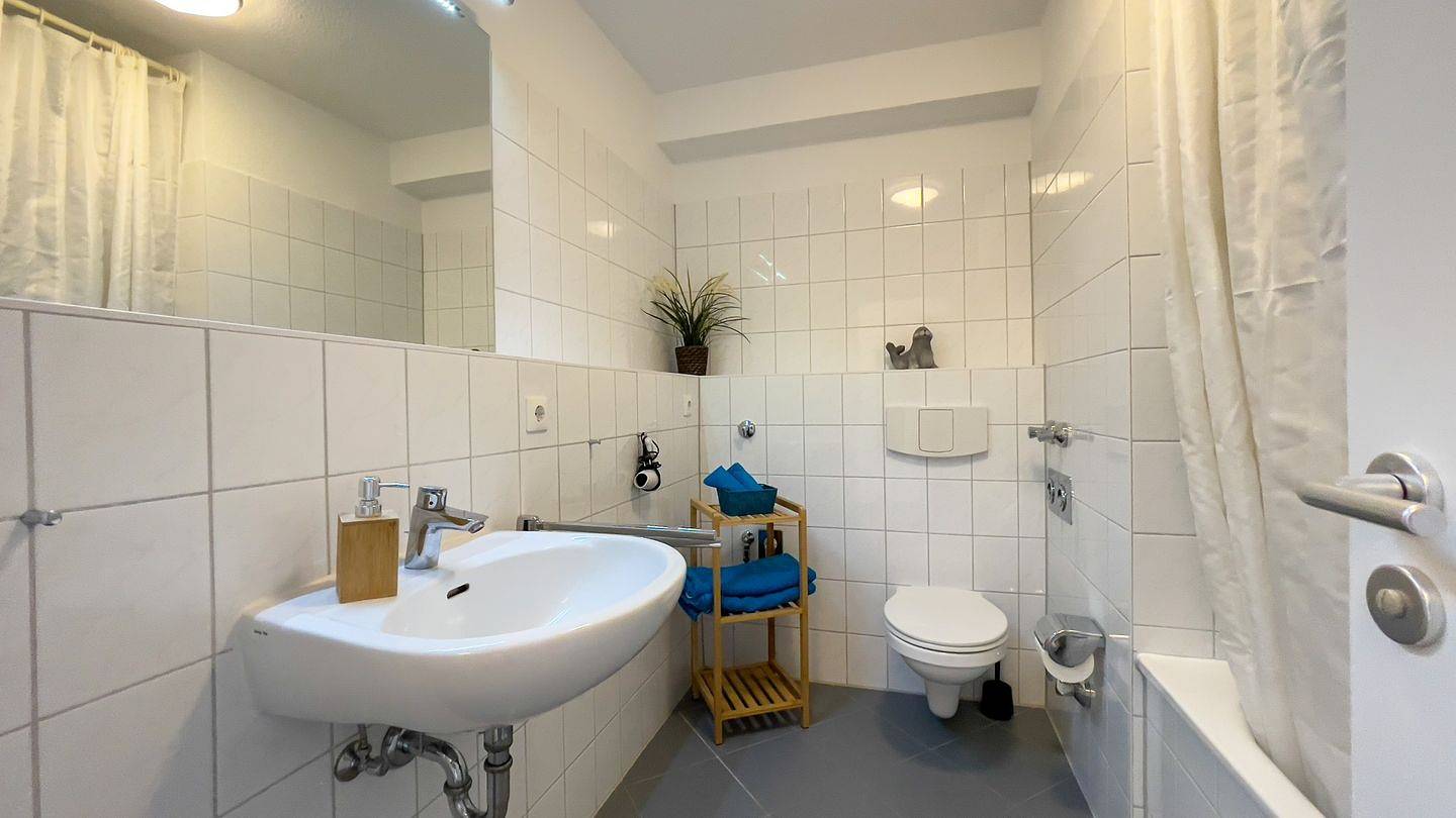 Ganze Wohnung, B3.2 - Familienfreundliche Ferienwohnung mit Balkon und Meerblick in Cuxhaven Sahlenburg in Sahlenburg Strand, Cuxhaven