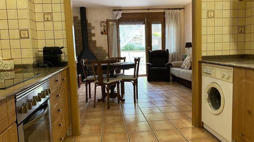Apartamento entero, Two-Bedroom Apartment (4 Adults) in Beceite, Massis dels Ports