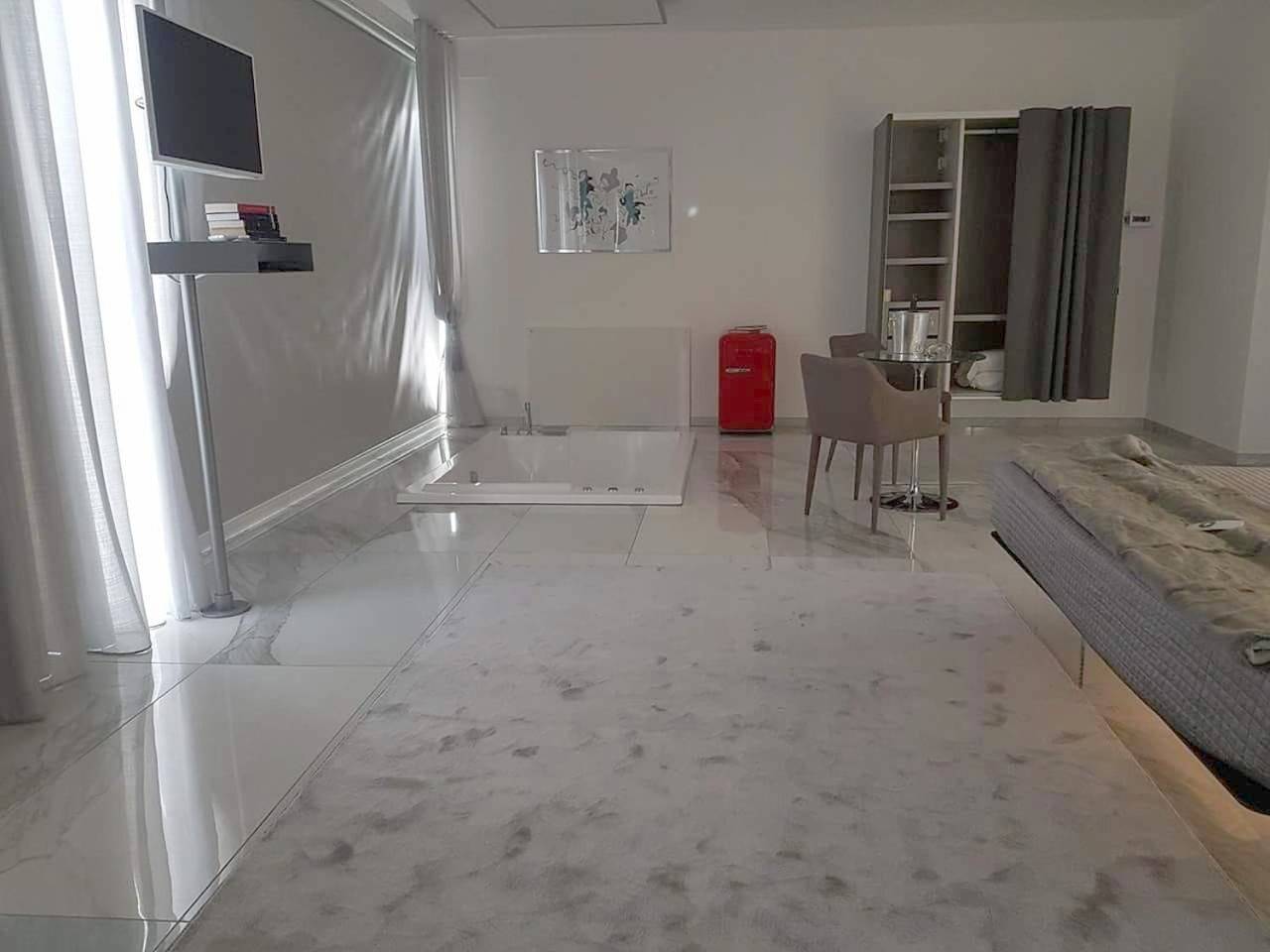 Deluxe Double Room with Balcony in Scafati, Parc national du Vésuve