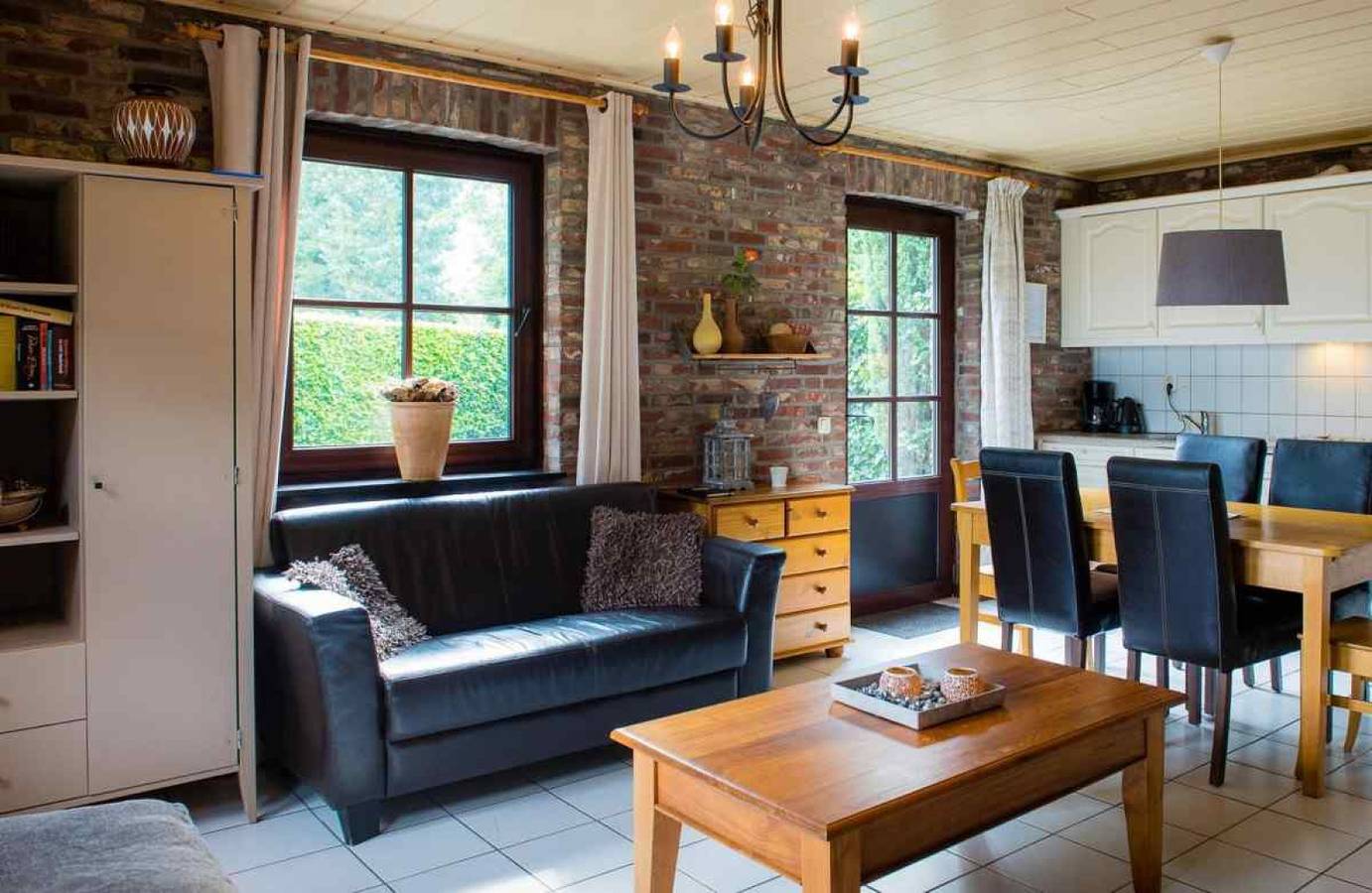 Geheel appartement, Prachtig 4 persoons boerderij-appartement in Mechelen - Zuid-Limburg in Limburg