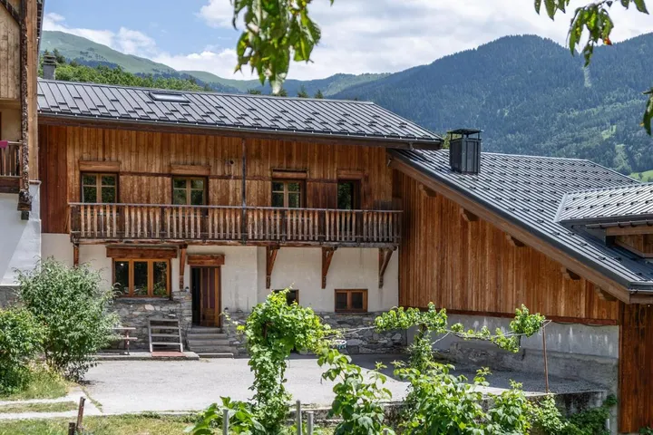 Casa de vacaciones para 14 personas, con vistas y jardín - 1