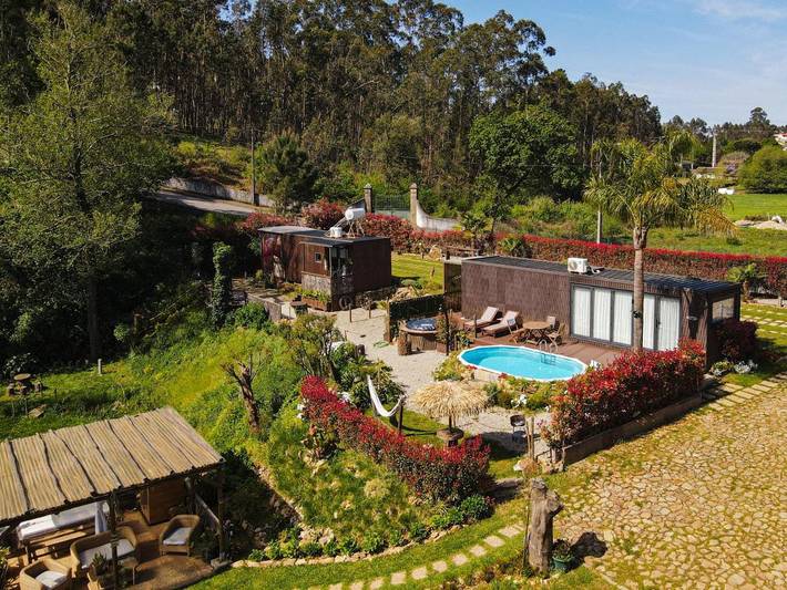 Resort for 4 people, with pool and sauna as well as garden and hot tub in Portugal