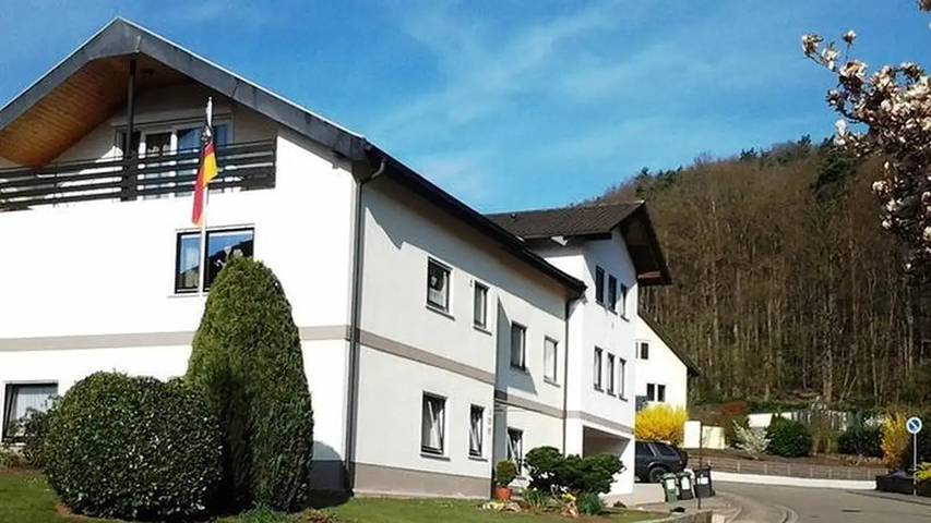 Ferienwohnung für 2 Personen in Silz (Pfalz)