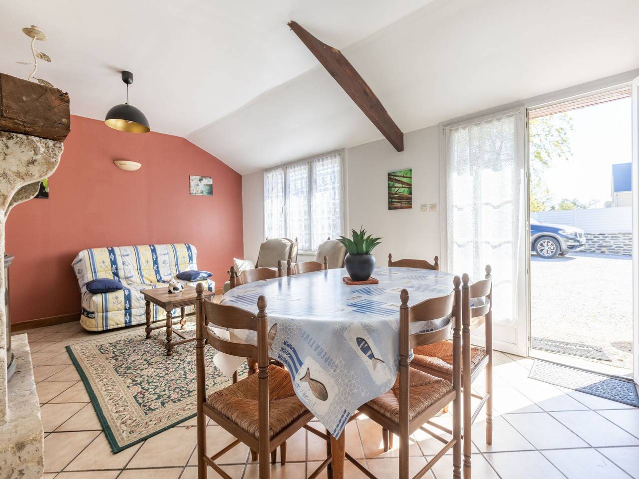Charmante maison avec verger in Montaigu-la-Brisette, Côte de la Déroute