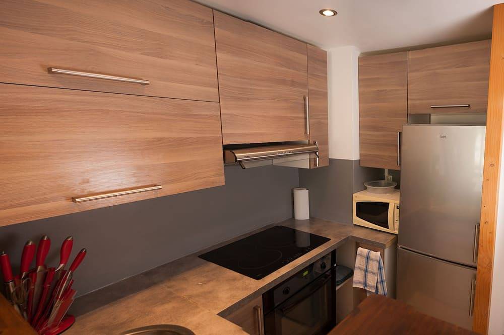 Apartamento entero, Le T2 Douillet d'Uriage -Residence Le Louvre -Chamrousse thermal cure-2/3 pers in Vaulnaveys-le-Haut, Isère