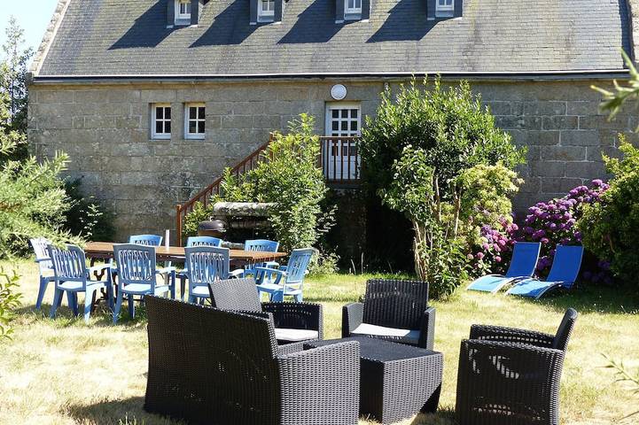 Gîte pour 2 personnes, avec terrasse et jardin