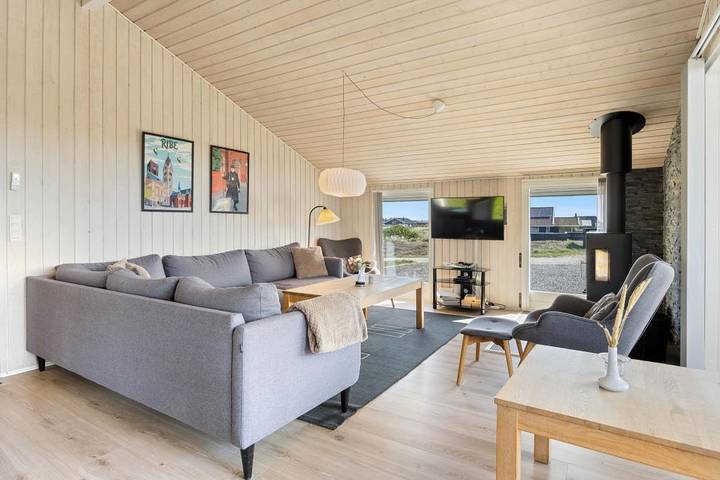 Ferienhaus für 8 Personen, mit Balkon/Terrasse und Terrasse sowie Sauna in Hvide Sande - 4