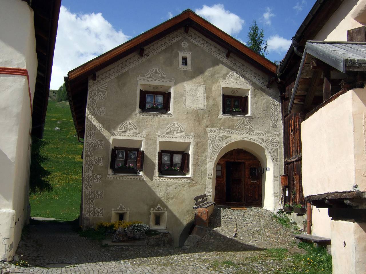 Ganze Ferienwohnung, Ferienhaus Casa 61 - Ferienhaus für 2-6 Personen in Guarda Staziun, Guarda