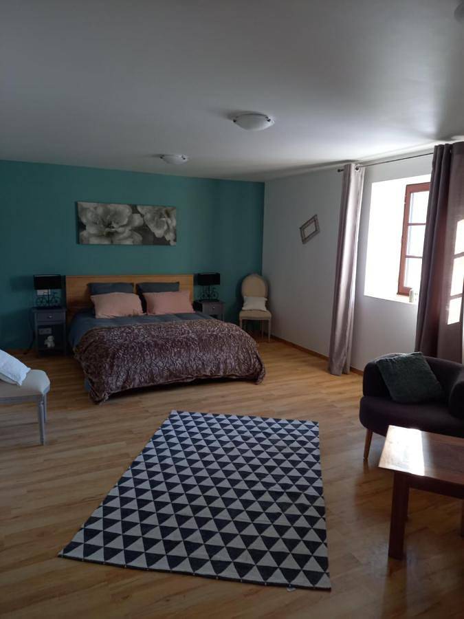 Maison de vacances pour 2 personnes, avec terrasse ainsi que vue et piscine